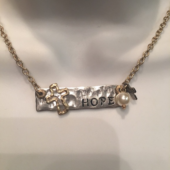 HOPE cross pearl pendant NWT - Picture 6 of 6